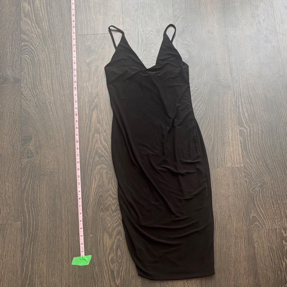 Eclipse Elegant Black Midi Dress